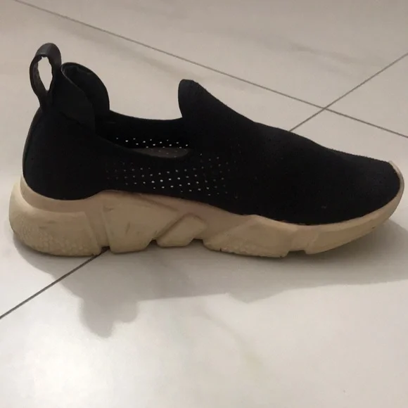 Balenciaga Womens Black Running Shoes EU Size 35 - Picture 5 of 8